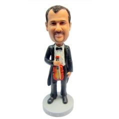 Violin bobblehead