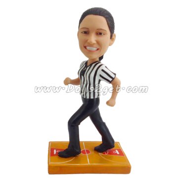 Referee